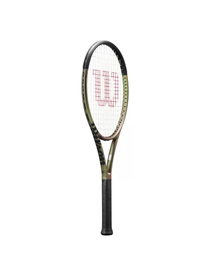 Wilson Blade 104 V8.0 -  rakieta tenisowa
